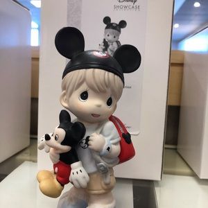 Meet your Posher, Debbie